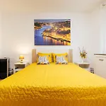 Almeida's House Apartamento