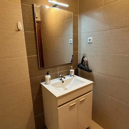 Almeida's House By Ferias Em Figueira * פיגואיירה דה פוז