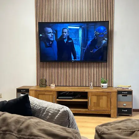 Almeida's House By Ferias Em Figueira דירה