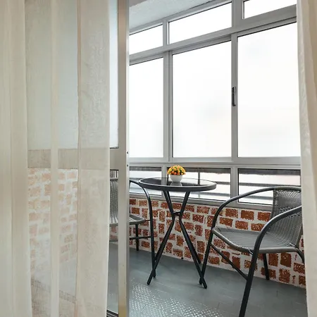 Almeida's House Apartmán