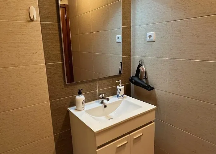 Almeida's House By Ferias Em Figueira * フィゲイラ・ダ・フォズ