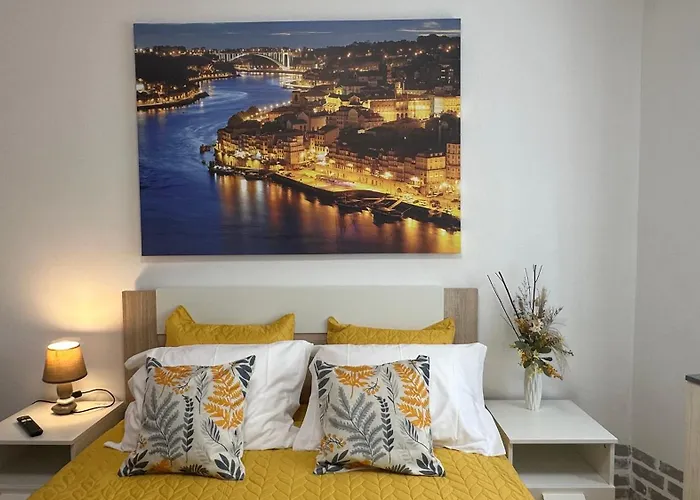 Almeida's House By Ferias Em Figueira アパート フィゲイラ・ダ・フォズ